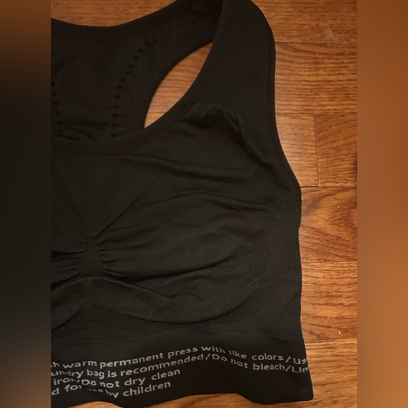 Crivit Women’s Sz 8/10 Classic Black Sports Bra - Perfect for Working Out - Picture 7 of 13